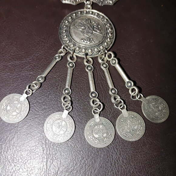 Vintage Silver Tone Coin Necklace Ornate Medallion Chain Boho Gypsy Bohemian - Picture 3 of 8